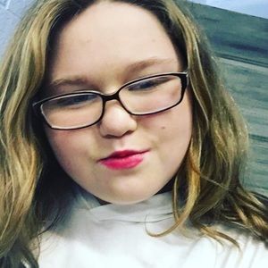 Meet your Posher, Laiah